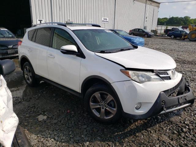 Photo 4 from auction – 2015 TOYOTA RAV4 XLE with VIN JTMRFREV7FD171828