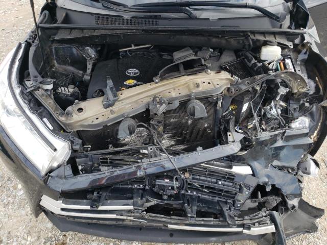 Photo 11 from auction – 2017 TOYOTA HIGHLANDER with VIN 5TDBZRFH1HS380393
