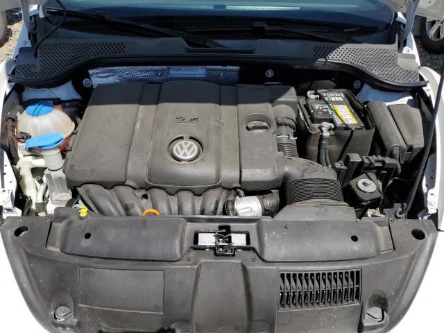 Photo 11 from auction – 2012 VOLKSWAGEN BEETLE with VIN 3VWJP7ATXCM637770