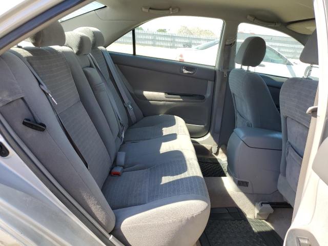 Photo 10 from auction – 2005 TOYOTA CAMRY LE with VIN 4T1BE32K25U095067