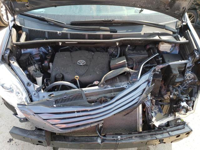 Photo 12 from auction – 2017 TOYOTA SIENNA LE with VIN 5TDKZ3DC2HS875206