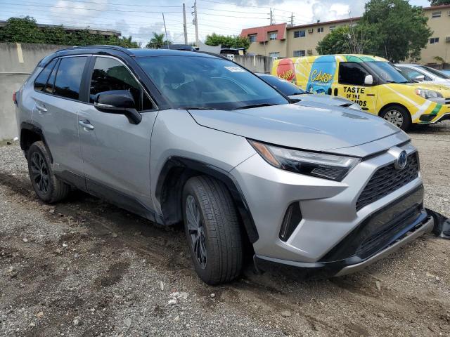 Photo 4 from auction – 2022 TOYOTA RAV4 XSE with VIN 4T3E6RFV9NU104520