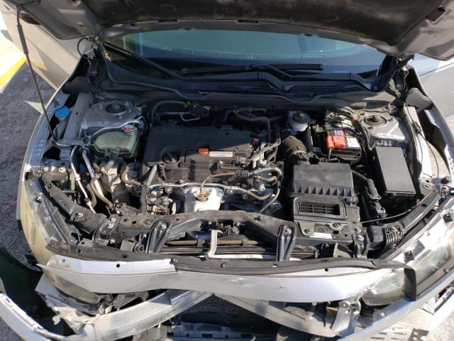 Photo 11 from auction – 2017 HONDA CIVIC LX with VIN 19XFC2F5XHE009968