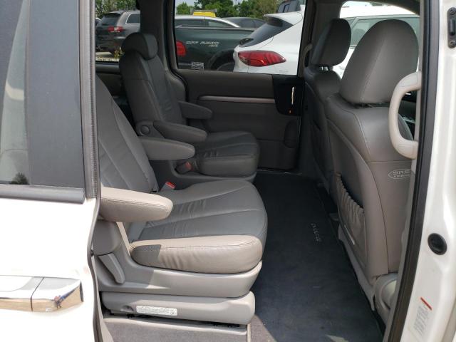 Photo 11 from auction – 2008 HYUNDAI ENTOURAGE with VIN KNDMC233286048344
