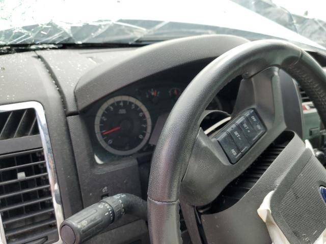 Photo 9 from auction – 2011 FORD ESCAPE LIM with VIN 1FMCU9E76BKA16573