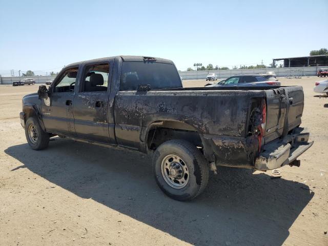 Photo 2 from auction – 2004 CHEVROLET SILVERADO with VIN 1GCHC23UX4F221449