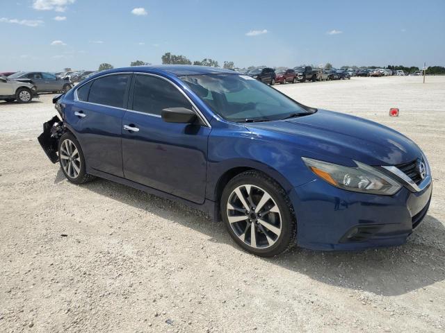 Photo 4 from auction – 2017 NISSAN ALTIMA 2.5 with VIN 1N4AL3AP4HC260295
