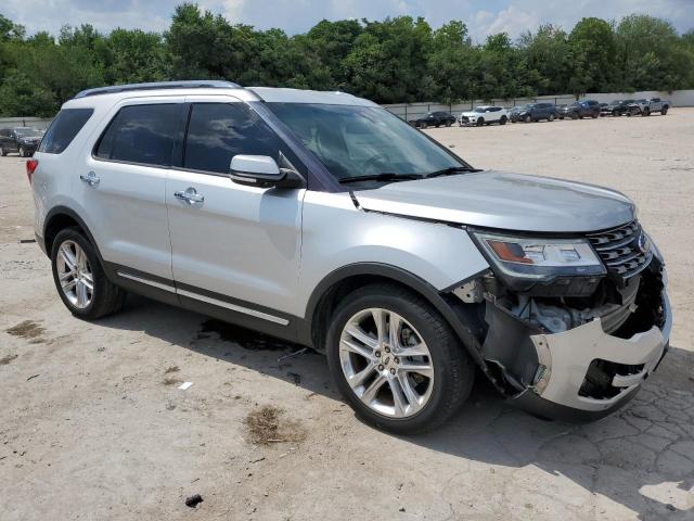 Photo 4 from auction – 2017 FORD EXPLORER L with VIN 1FM5K7F8XHGE22992