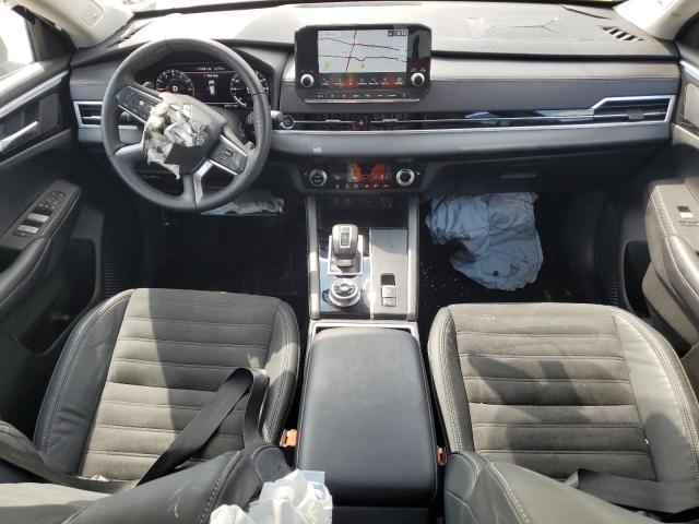 Photo 8 from auction – 2023 MITSUBISHI OUTLANDER with VIN JA4J3UA8XPZ012194