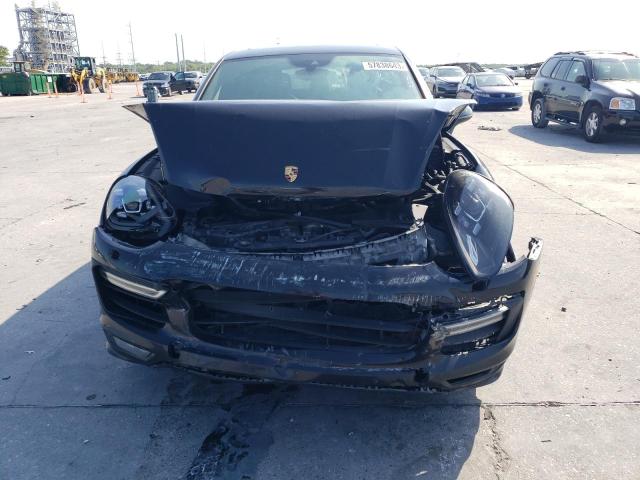 Photo 5 from auction – 2017 PORSCHE CAYENNE TU with VIN WP1AC2A2XHLA92122