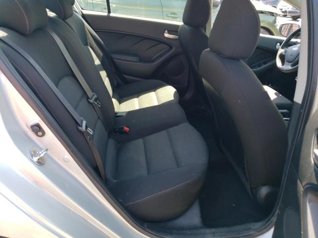 Photo 10 from auction – 2017 KIA FORTE LX with VIN 3KPFK4A72HE140352