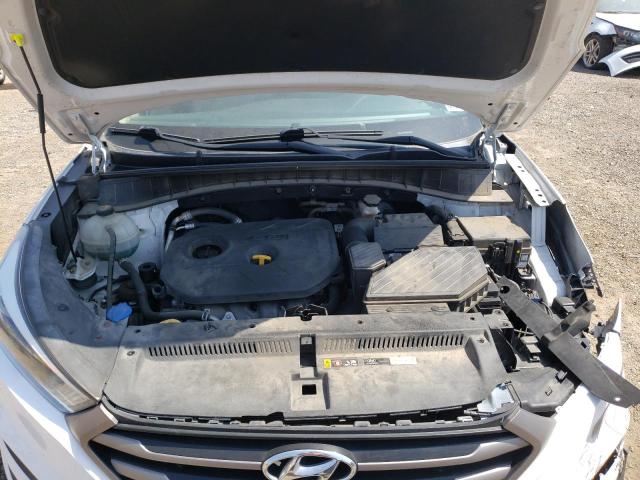 Photo 12 from auction – 2016 HYUNDAI TUCSON SE with VIN KM8J23A48GU227968