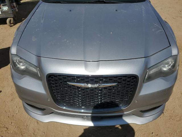 Photo 11 from auction – 2018 CHRYSLER 300 S with VIN 2C3CCABG4JH296131