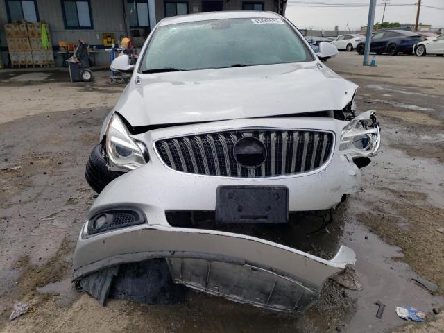 Photo 5 from auction – 2017 BUICK REGAL SPOR with VIN 2G4GL5EX8H9128380