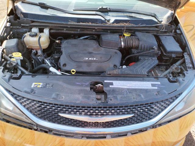 Photo 11 from auction – 2017 CHRYSLER PACIFICA T with VIN 2C4RC1BGXHR503812