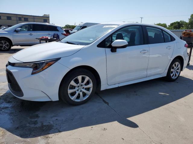 TOYOTA COROLLA LE 2020 with VIN 5YFEPRAE4LP098718 - Photo from auction
