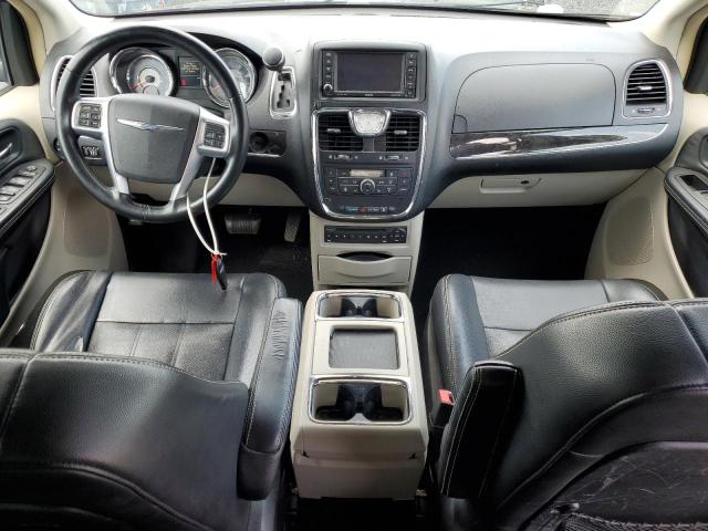 Photo 8 from auction – 2012 CHRYSLER TOWN & COU with VIN 2C4RC1CG4CR416124
