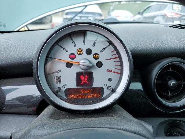 Photo 9 from auction – 2010 MINI COOPER S with VIN WMWMF7C51ATX45353