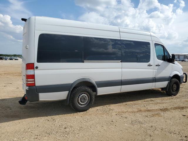 Photo 3 from auction – 2017 MERCEDES-BENZ SPRINTER 2 with VIN WD3FE8CD1HP375451
