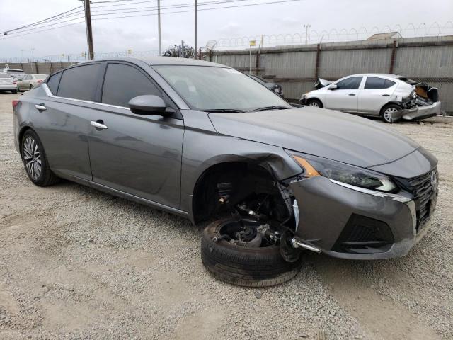 Photo 4 from auction – 2023 NISSAN ALTIMA SV with VIN 1N4BL4DV9PN355121