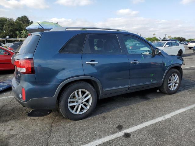 Photo 3 from auction – 2014 KIA SORENTO LX with VIN 5XYKT4A60EG437590