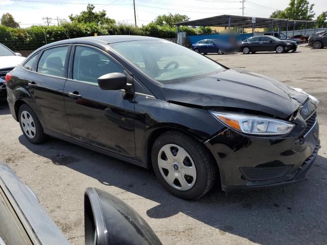 Photo 4 from auction – 2018 FORD FOCUS S with VIN 1FADP3E23JL244921