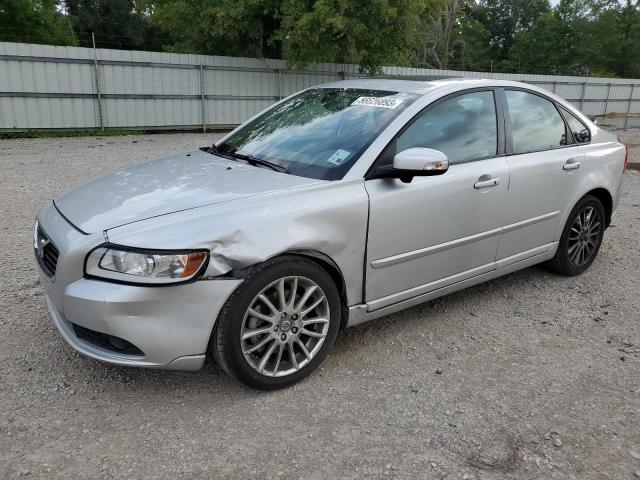 VOLVO S40 2.4I 2010 with VIN YV1382MSXA2501071 - Photo from auction
