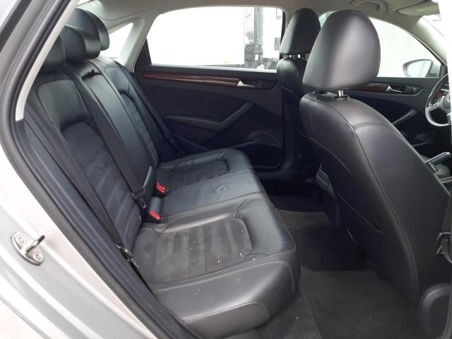 Photo 10 from auction – 2012 VOLKSWAGEN PASSAT SEL with VIN 1VWCN7A32CC054299