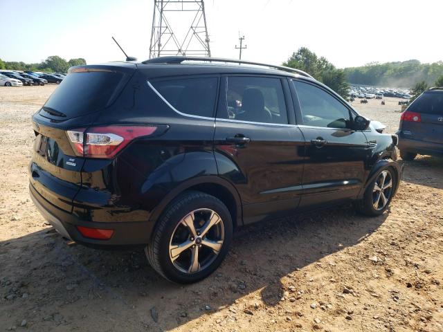 Photo 3 from auction – 2017 FORD ESCAPE SE with VIN 1FMCU0GD9HUB59027