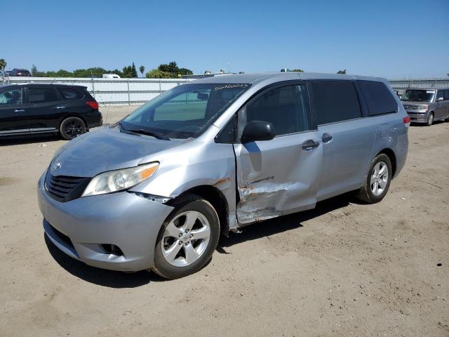 TOYOTA SIENNA 2013 with VIN 5TDZK3DC7DS360697 - Photo from auction