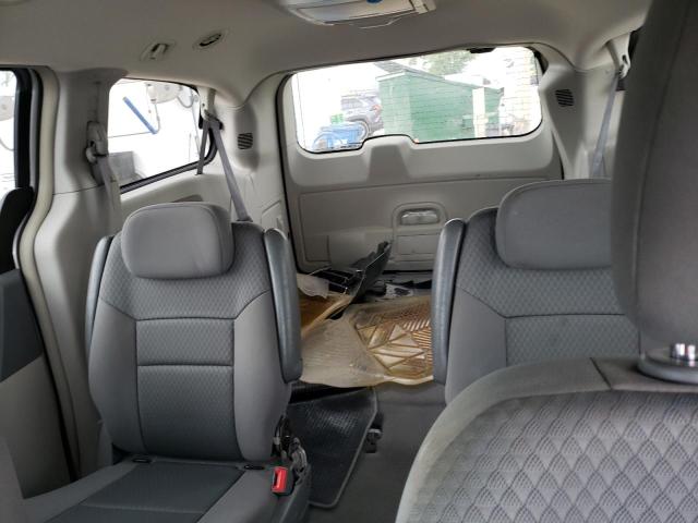 Photo 10 from auction – 2010 CHRYSLER TOWN & COU with VIN 2A4RR5D11AR423202