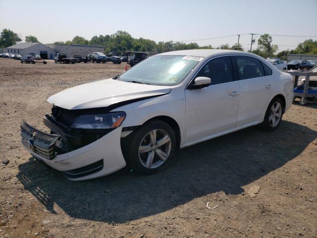VOLKSWAGEN PASSAT S 2014 with VIN 1VWAT7A31EC034772 - Photo from auction