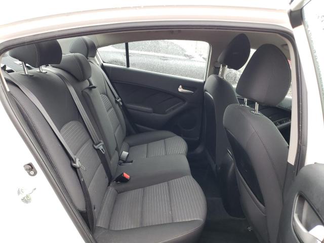 Photo 10 from auction – 2018 KIA FORTE with VIN 3KPFL4A74JE256087