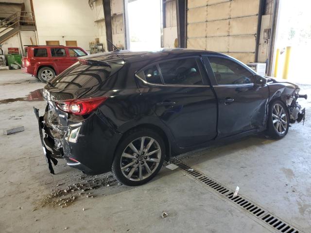 Photo 3 from auction – 2018 MAZDA 3 TOURING with VIN 3MZBN1L32JM212237