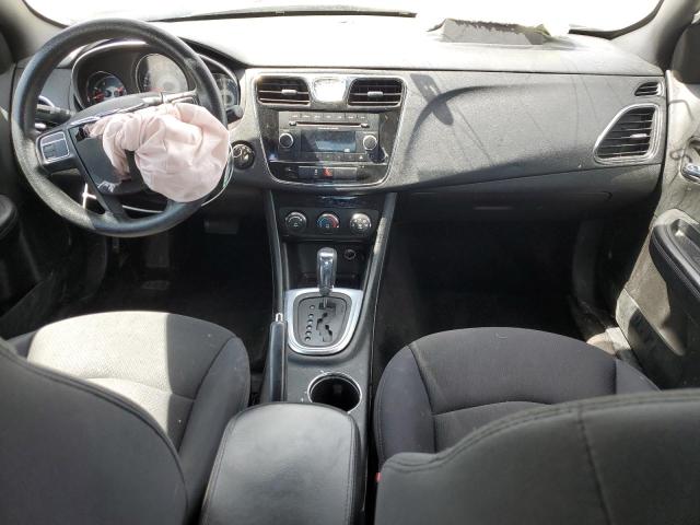 Photo 8 from auction – 2014 CHRYSLER 200 LX with VIN 1C3CCBAB4EN207571