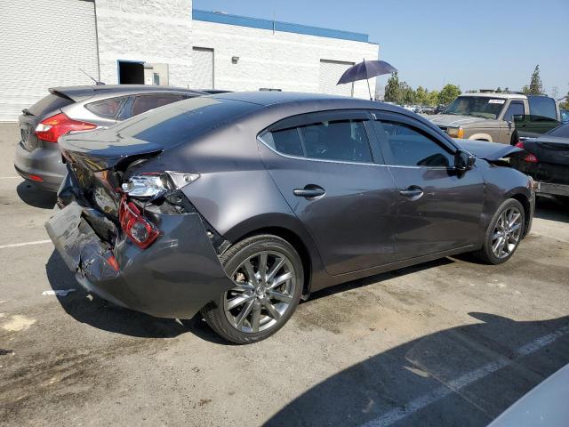 Photo 3 from auction – 2018 MAZDA 3 TOURING with VIN 3MZBN1V3XJM229865