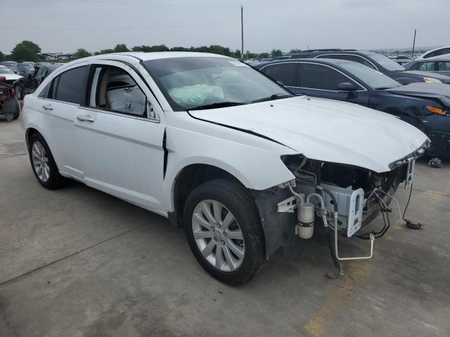 Photo 4 from auction – 2013 CHRYSLER 200 LIMITE with VIN 1C3CCBCG0DN699023