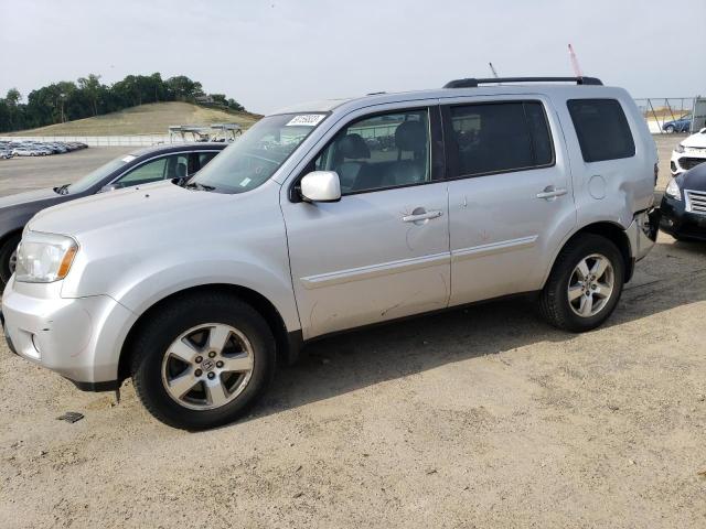 HONDA PILOT EXL 2011 with VIN 5FNYF4H52BB057040 - Photo from auction