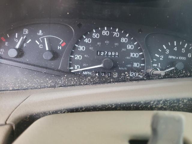 Photo 9 from auction – 2000 FORD ESCORT with VIN 3FAKP1138YR140804