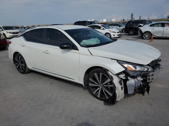 Photo 4 from auction – 2020 NISSAN ALTIMA SR with VIN 1N4BL4CV0LC182063