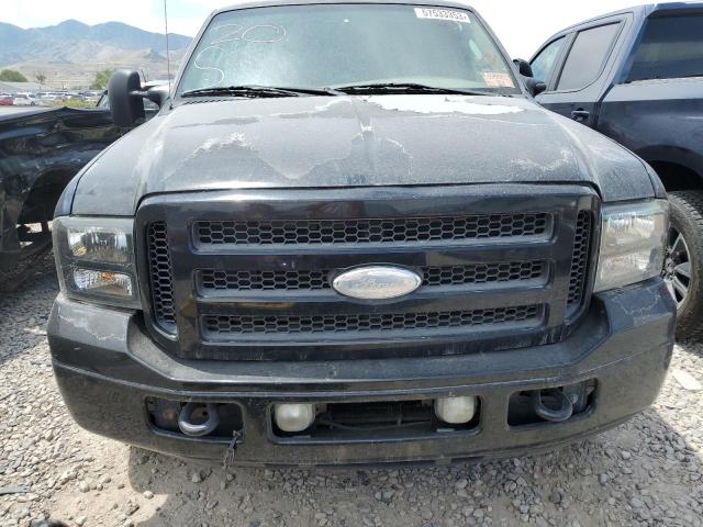 Photo 5 from auction – 2005 FORD EXCURSION with VIN 1FMSU43PX5EA00705