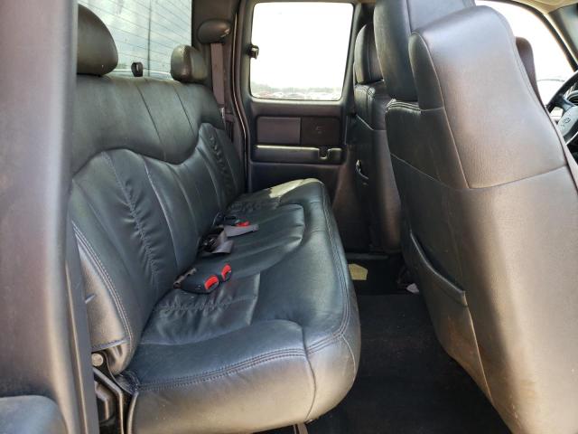 Photo 10 from auction – 2001 CHEVROLET SILVERADO with VIN 2GCEC19T711256898