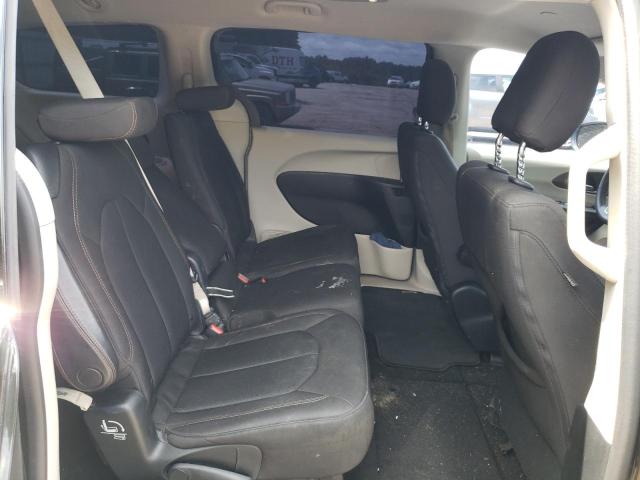 Photo 10 from auction – 2017 CHRYSLER PACIFICA T with VIN 2C4RC1DG8HR668545