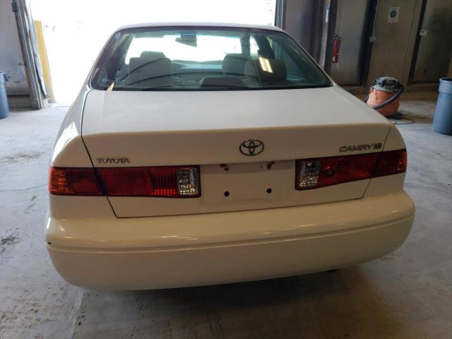 Photo 6 from auction – 2001 TOYOTA CAMRY CE with VIN 4T1BG22K11U808796