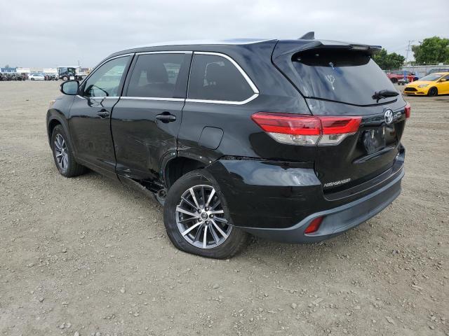 Photo 2 from auction – 2018 TOYOTA HIGHLANDER with VIN 5TDKZRFH5JS264331