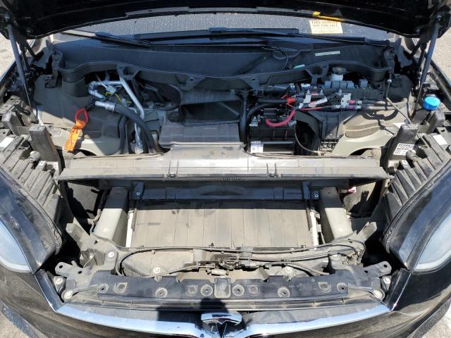 Photo 12 from auction – 2017 TESLA MODEL X with VIN 5YJXCBE21HF053900