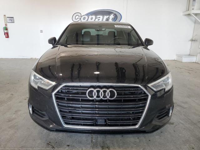 Снимка 5 от търг – 2017 AUDI A3 PREMIUM с VIN WAUAUGFF3H1025443