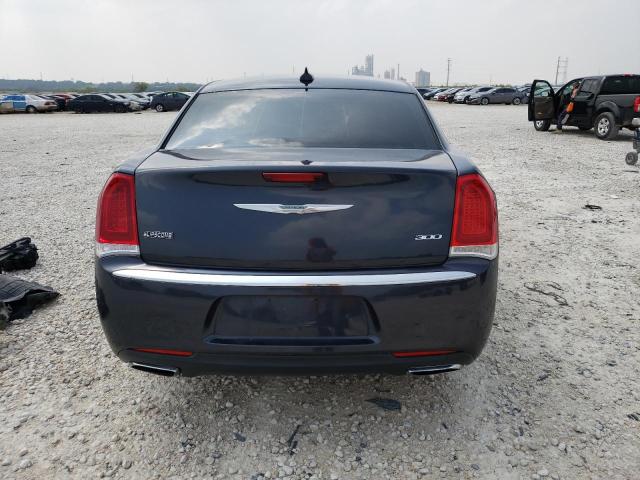 Photo 6 from auction – 2018 CHRYSLER 300 LIMITE with VIN 2C3CCAEG3JH127147