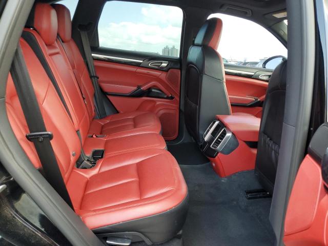 Photo 11 from auction – 2016 PORSCHE CAYENNE with VIN WP1AA2A28GKA08860