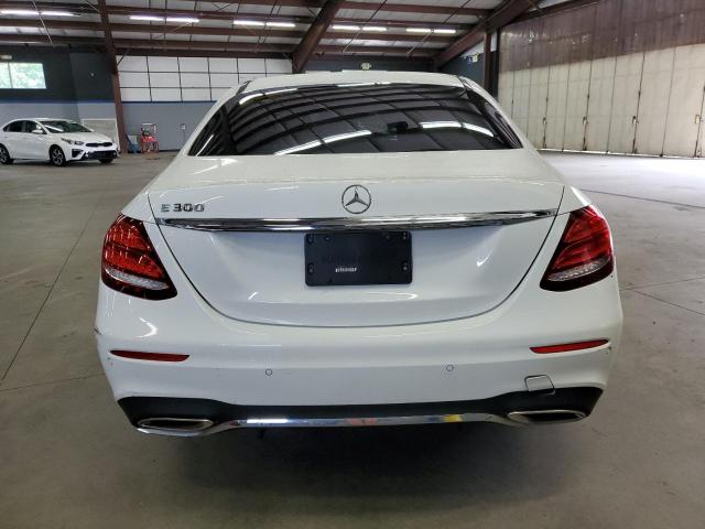 Photo 6 from auction – 2018 MERCEDES-BENZ E 300 with VIN WDDZF4JB0JA306971